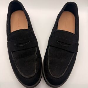 Old Navy Faux-Suede Penny Loafers Size 7